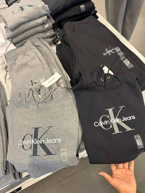 calvin klein jungkook ropa